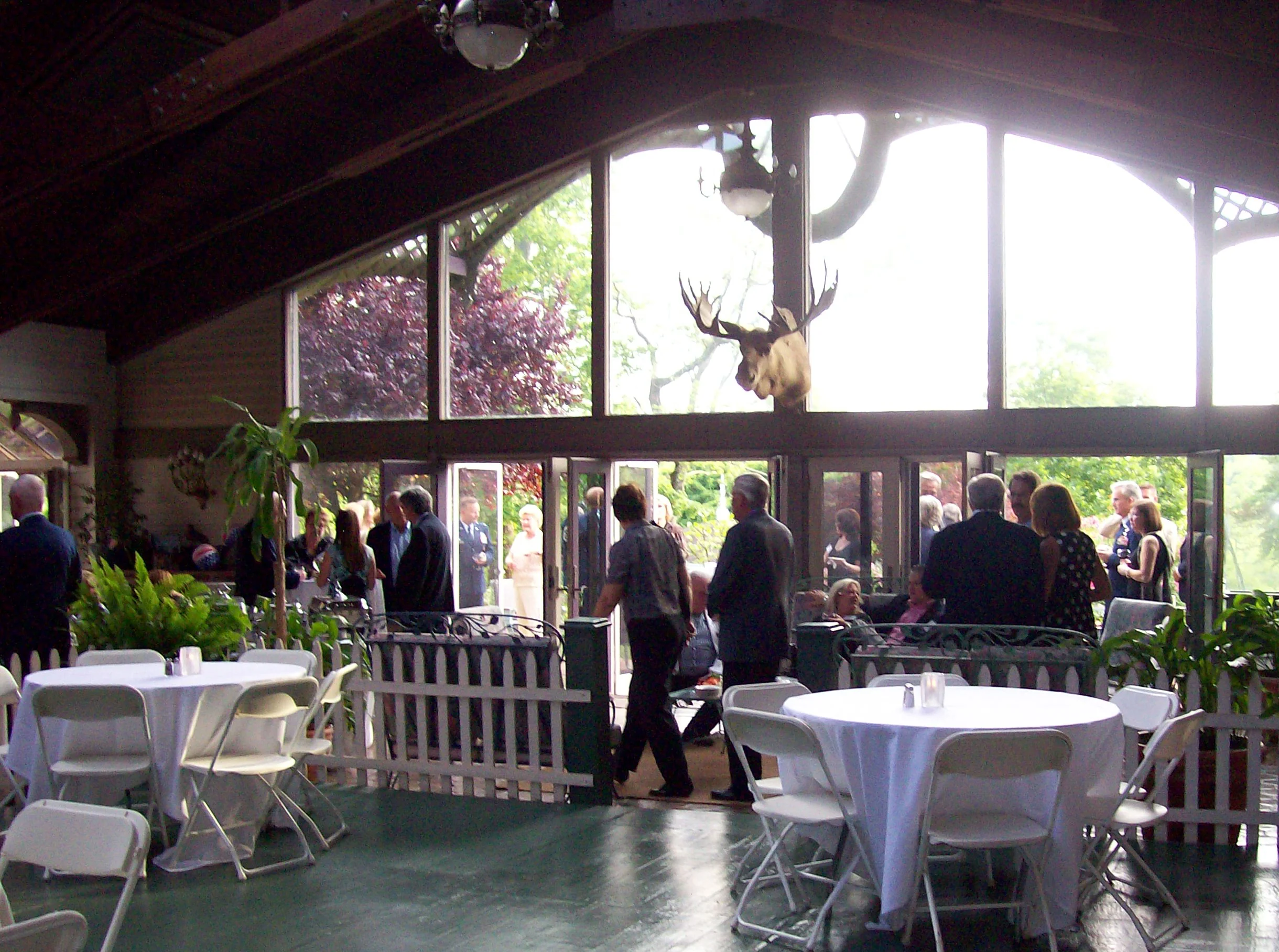 Robin's Nest catering. 6.12.13 G.jpg