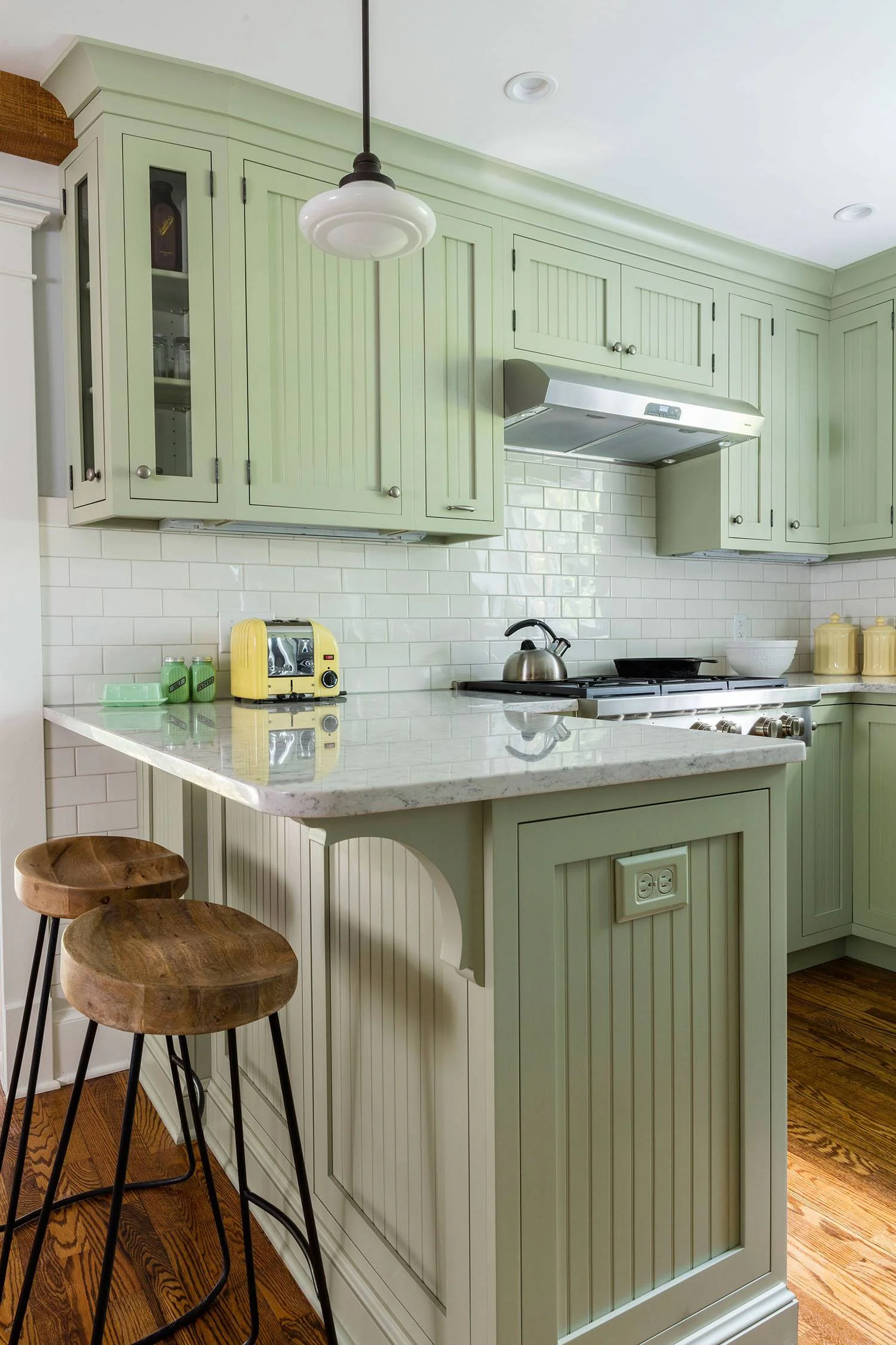 modern-vintage-kitchen-green-cabinets.jpg