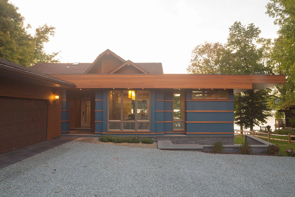 lake-house-deck-idea-full-windows-modern.jpg