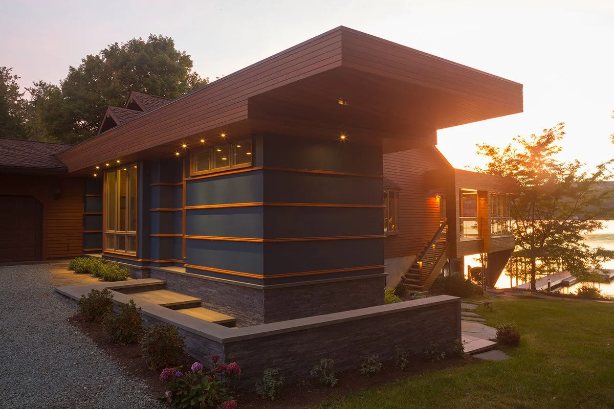 lake-house-deck-idea-lighting-outside.jpg