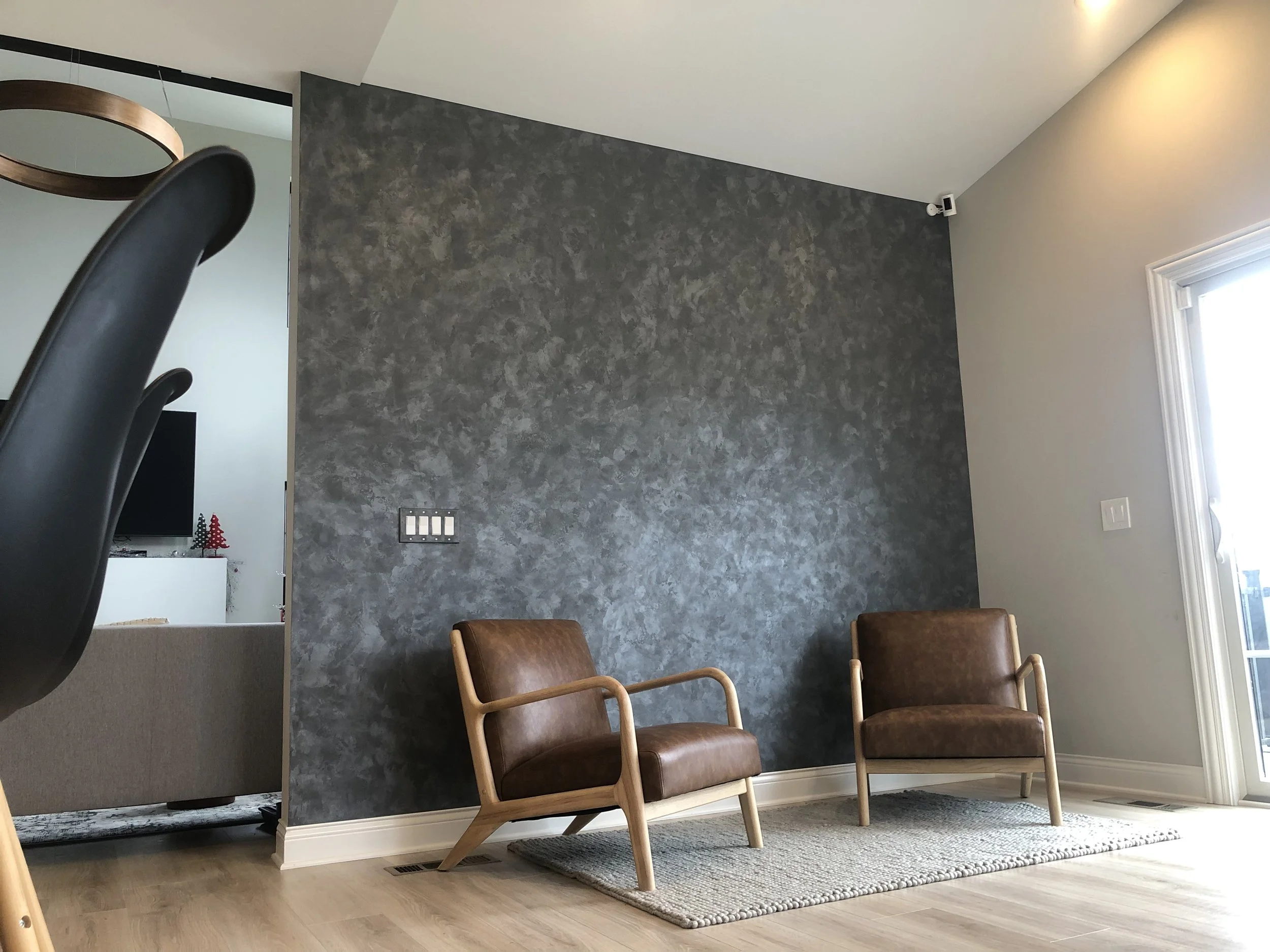 Corna Gray Metallic Plaster