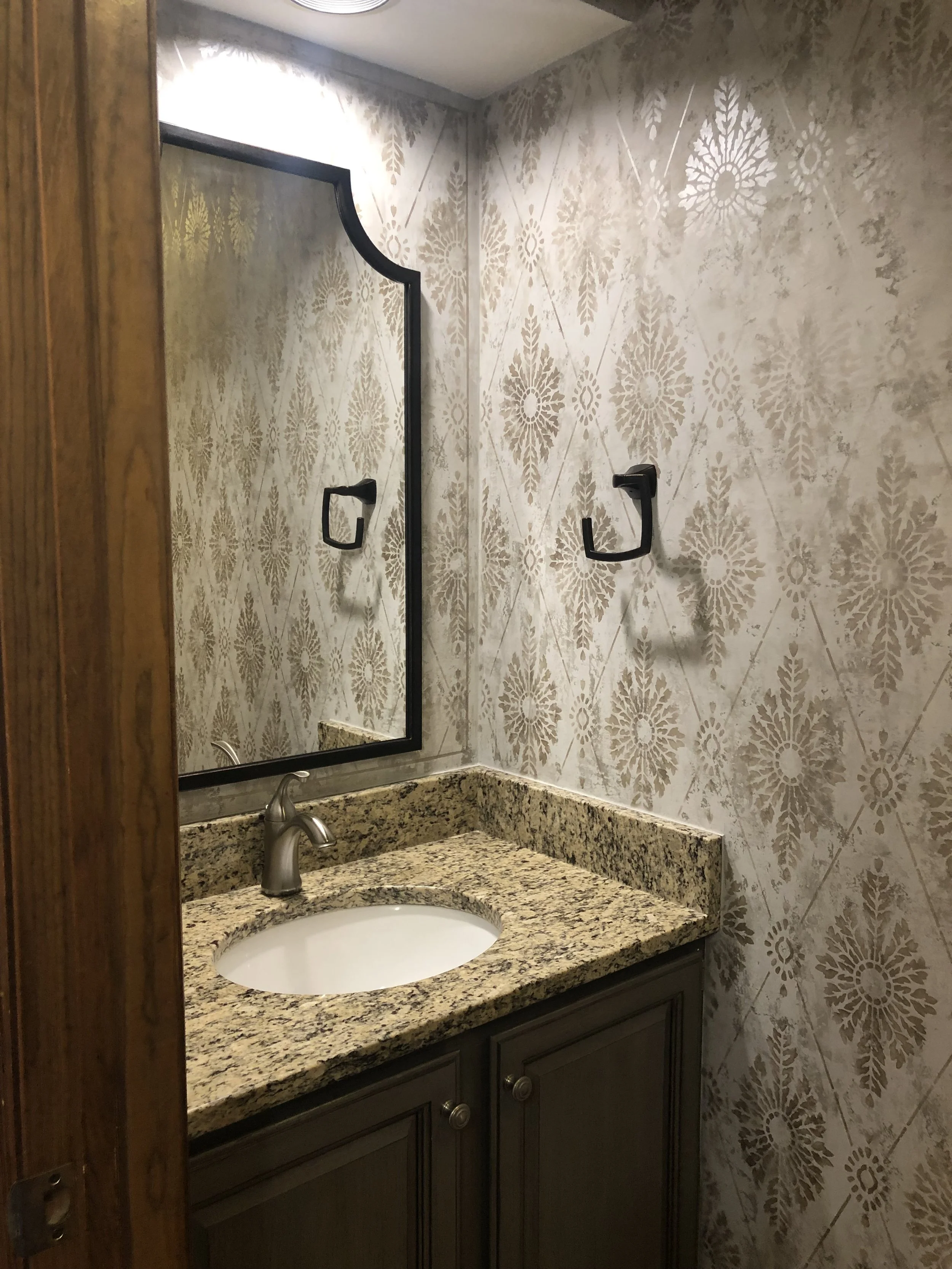 Miranda Walls and Winter's Gate Finish on Cabinetry