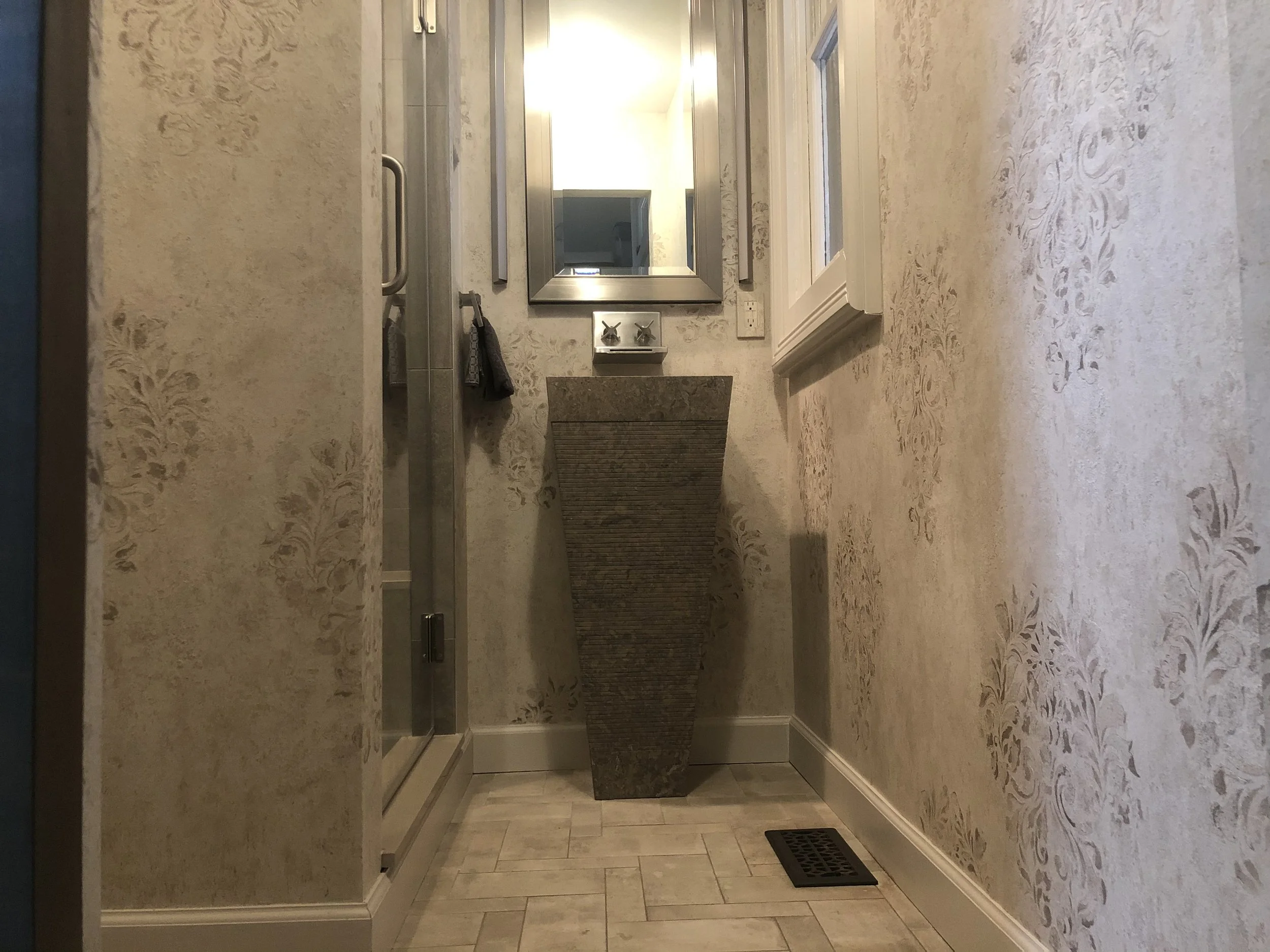 French Distressed Plaster