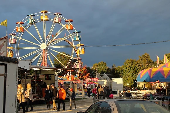 fair midway.jpg