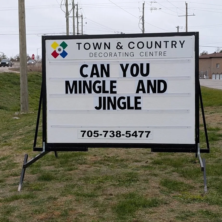 @townandcountrybobcaygeon getting the entire town into the holiday spirits 🎄🎅🏻