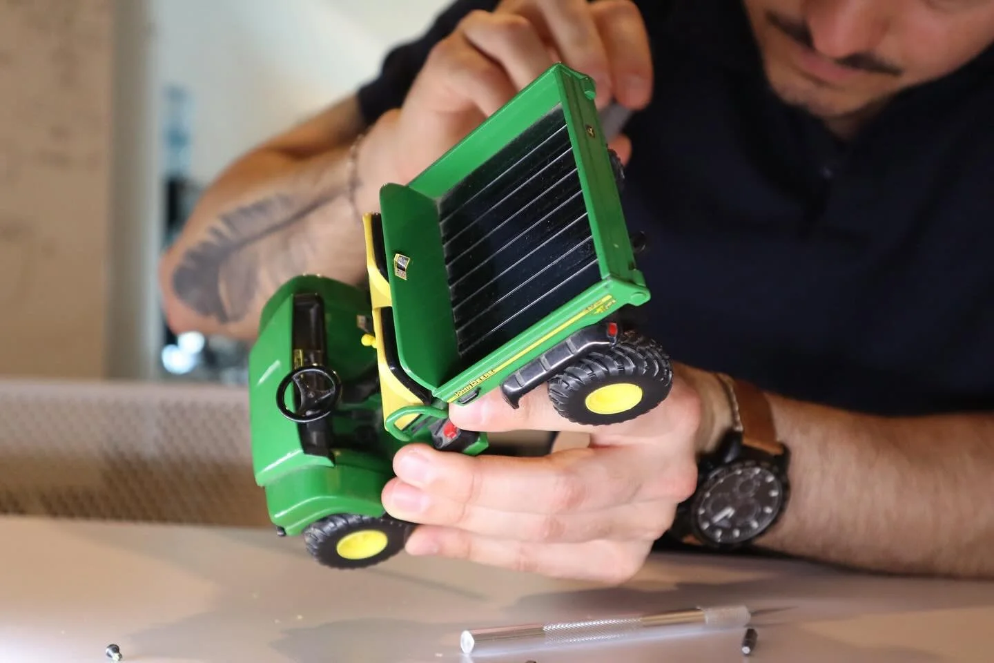 Bringing ideas to life..🙇🏻This John Deere prototype is a product of Curve ID&rsquo;s design process, where every project begins with a sketch and ends with something real.