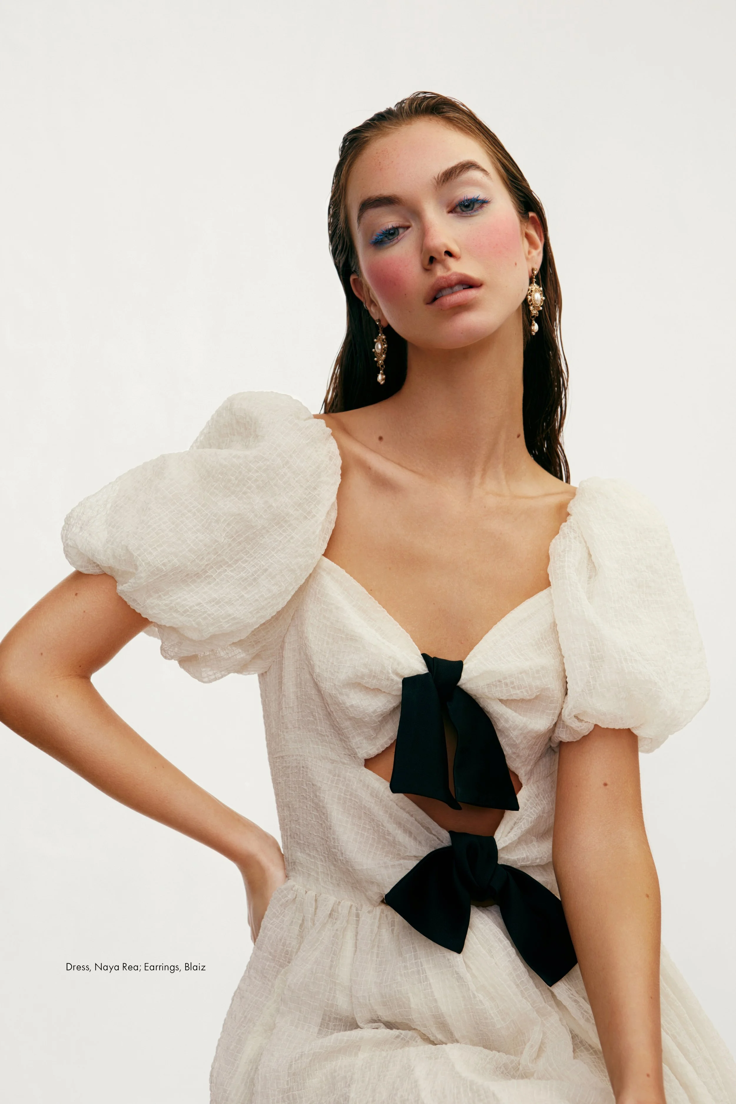 WEB-The-Artists-Muse-03 copy.jpg