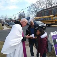 2018 Ashes to Go outside the Church