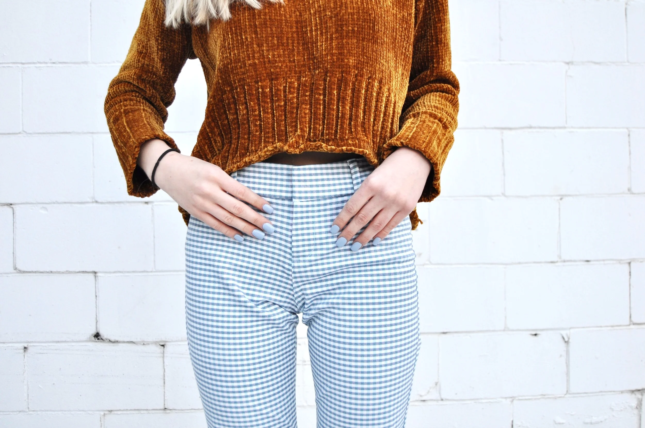 Outfit Details: Top: Zaful, Pants: Old Navy, Shoes: Zara, Coat: H&M, Backpack: Fiorelli