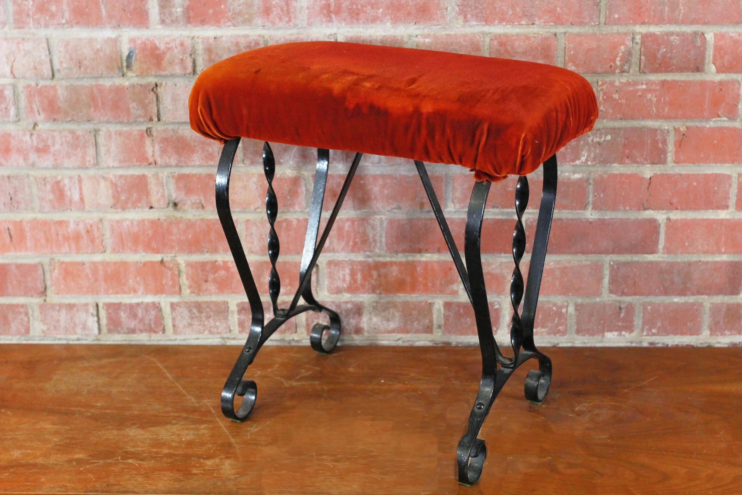 Brick Backdrop-Med Sized Items-0102.jpg