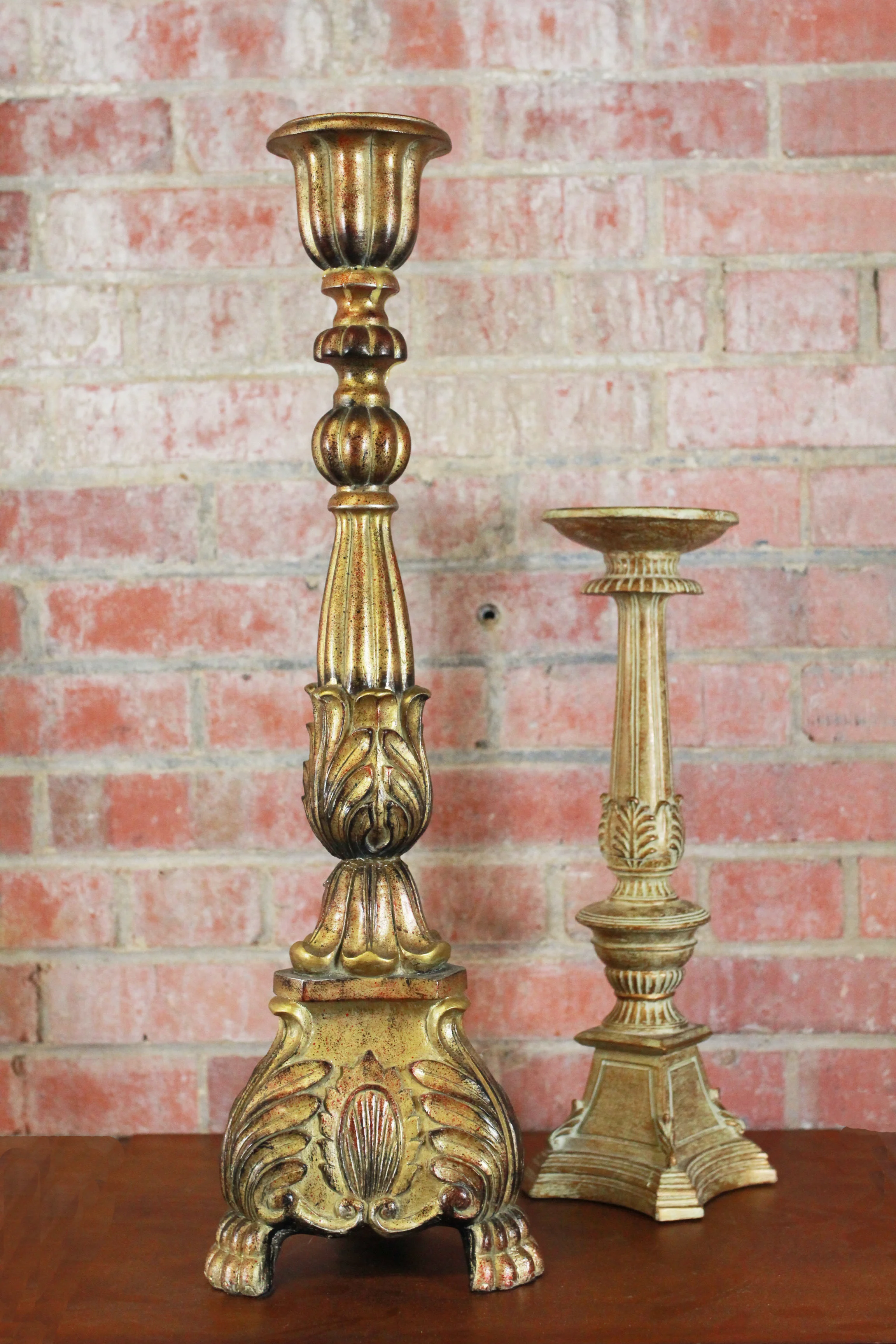 Brick Backdrop-Med Sized Items-0108.jpg
