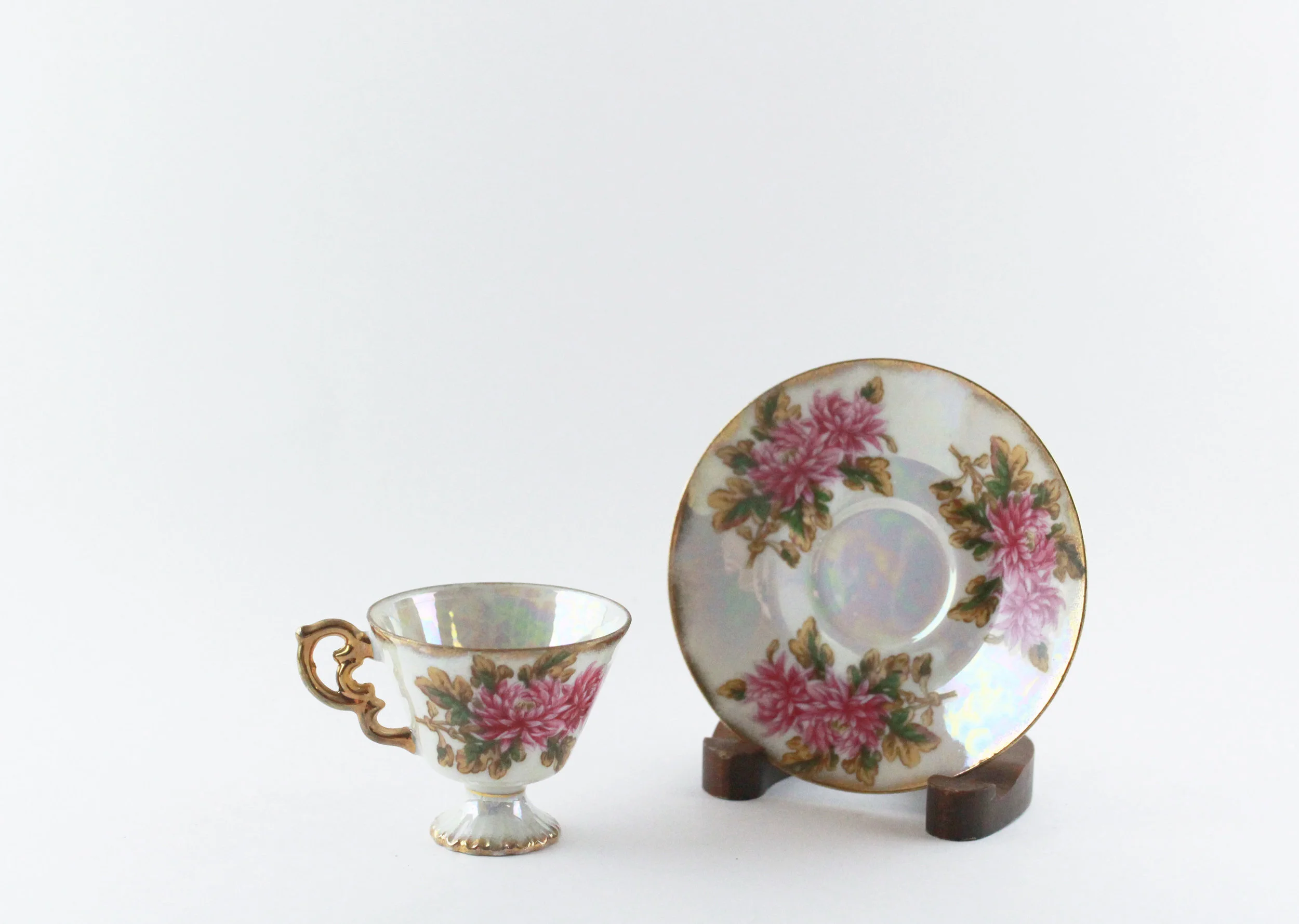 Colored Glassware & Plate Sets-0196.jpg