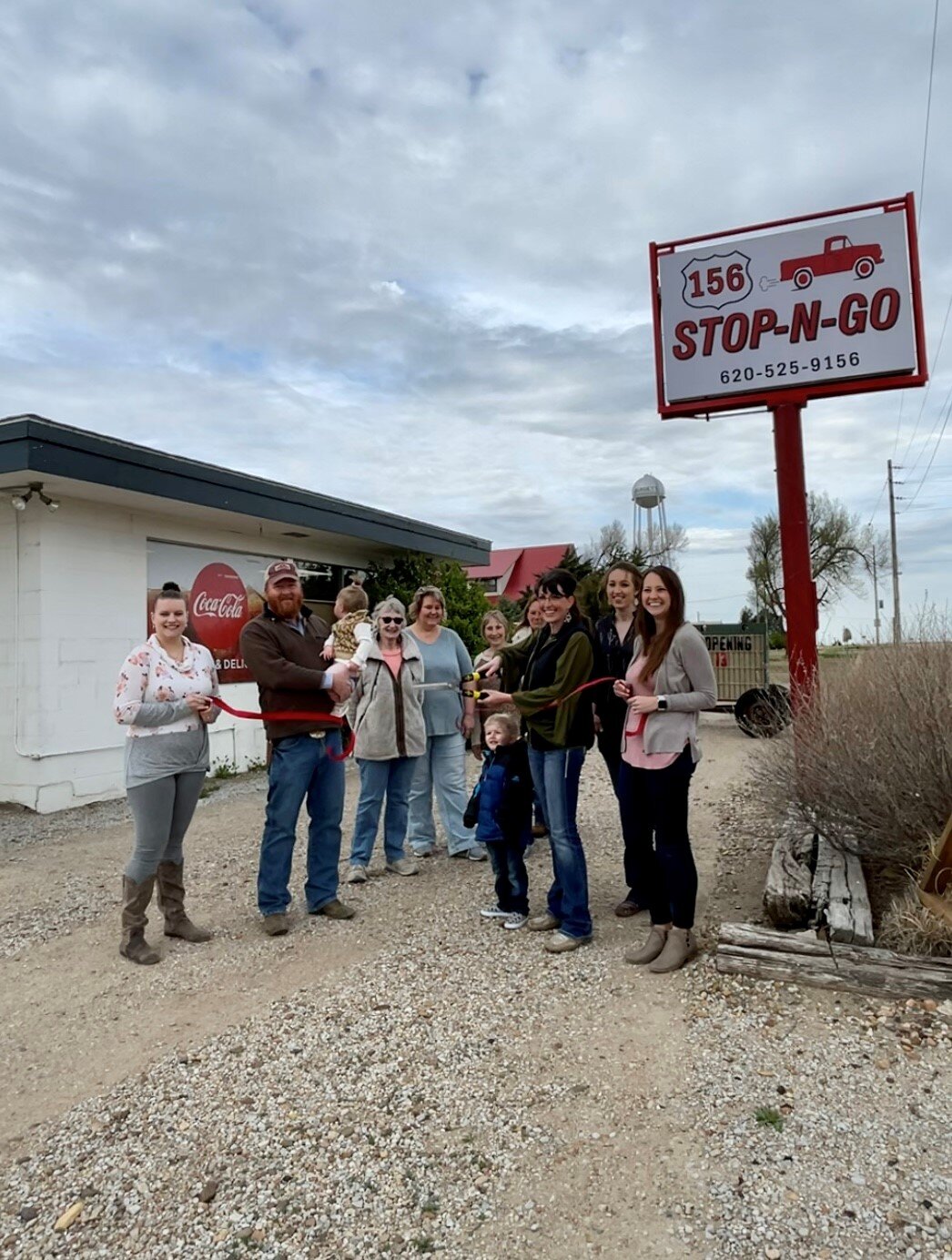 156 Stop N Go Ribbon Ccutting.jpg