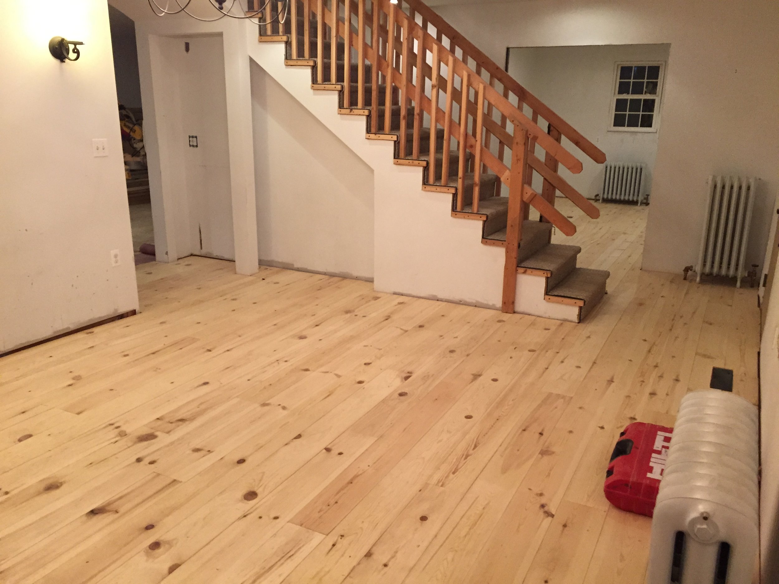  New floors in the dining room and office.&nbsp; 