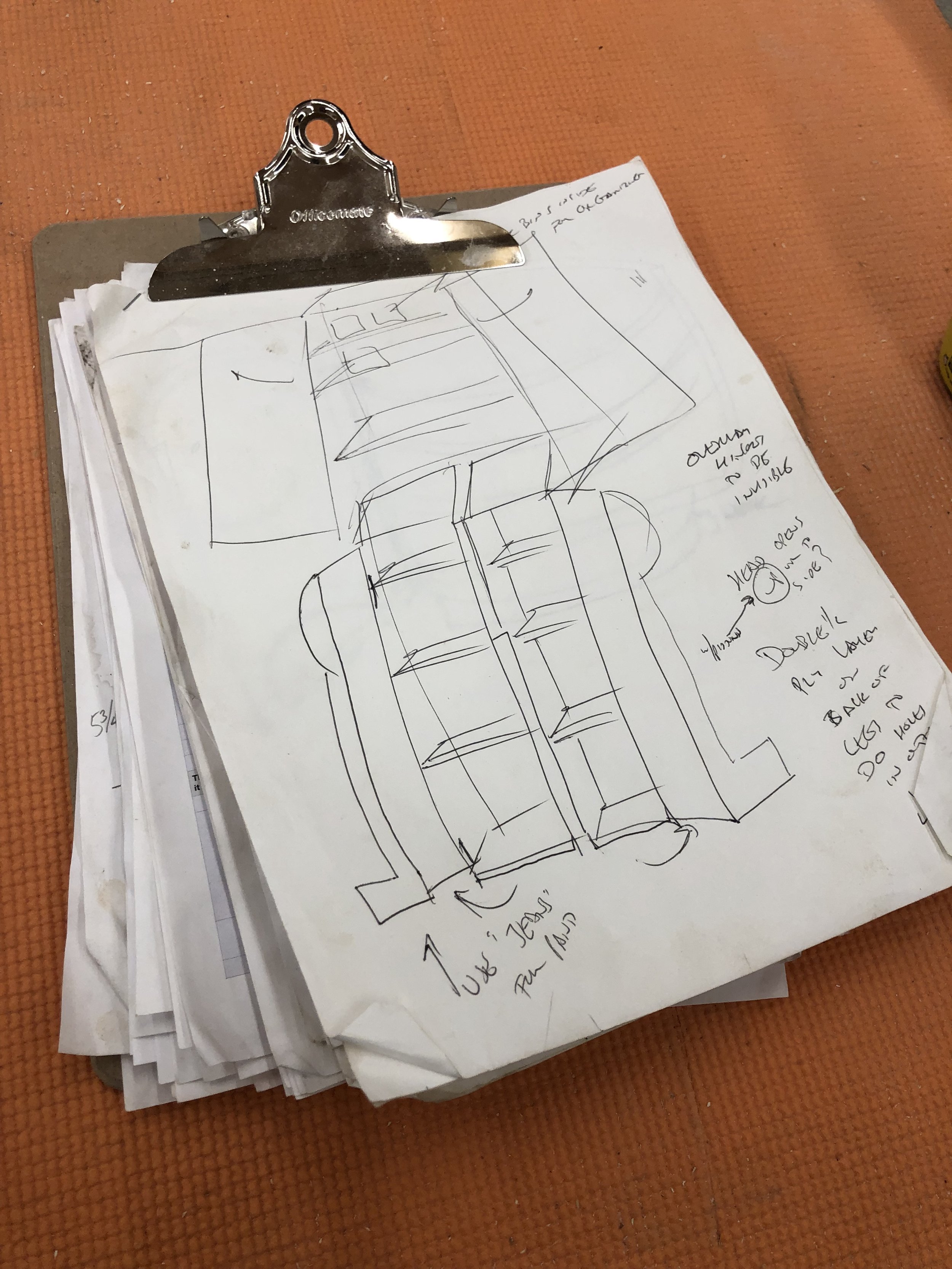 This is the original sketch I made when I came up with the project, a general idea of how the main body could open up for storage.