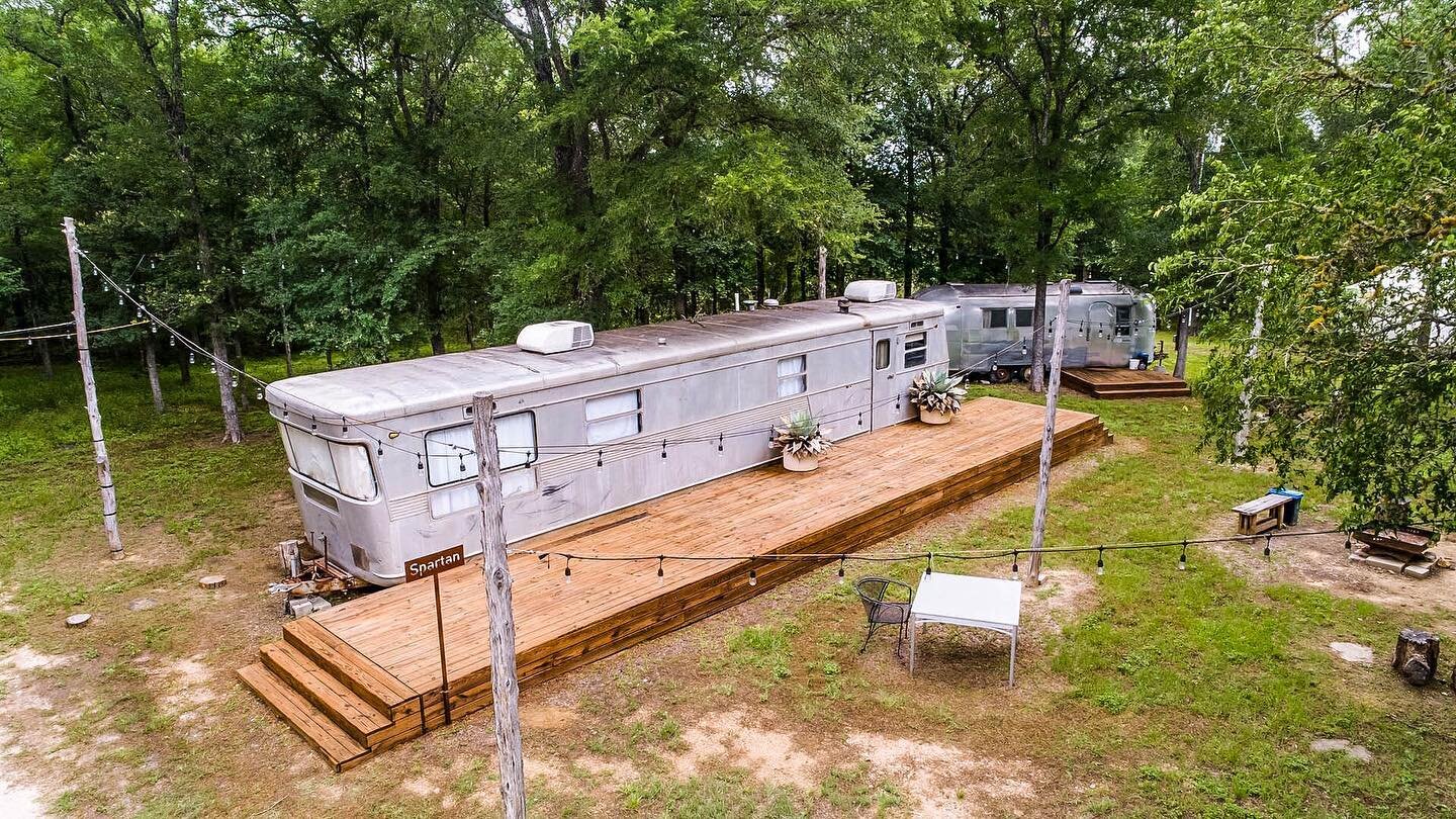 Who's ready for a weekend getaway at Green Acres? ⛺🧡
