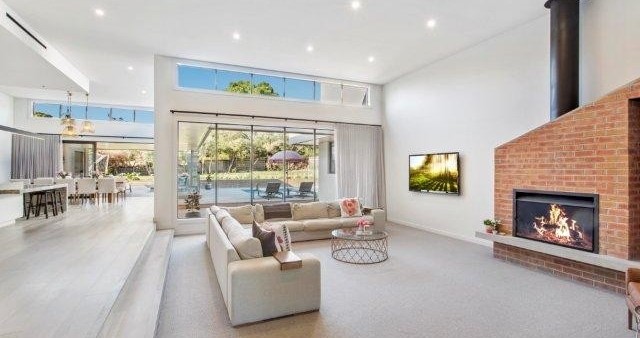 MT MARTHA, VIC
Raised ceilings and highlight windows were featured to create this bright and spacious open plan living. This is an eco- friendly home that utilises a passive solar design
@d3buildingdesign
•
•
•
#mtmarthanewhomes