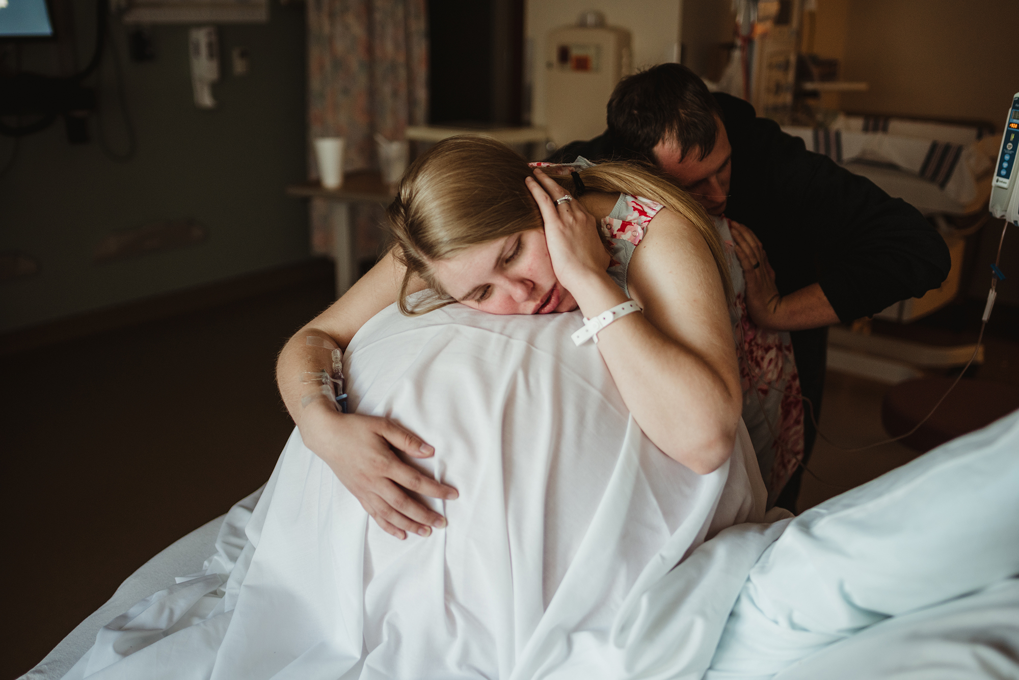 BrittneyHogue-BirthPhotographer-PeoriaILBloomingtonIL06.jpg