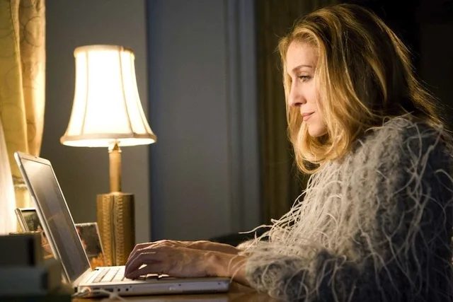 Carrie-carrie-bradshaw-12928069-2250-1500.jpeg