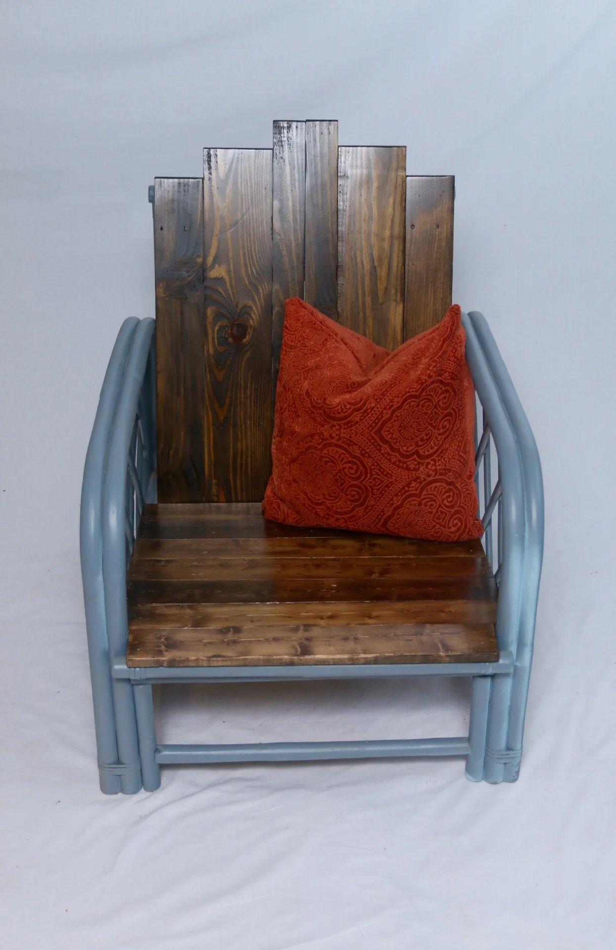 Rattan/Pallet Chair