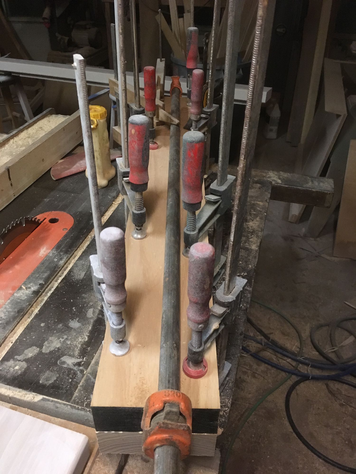 Headboard leg glueup