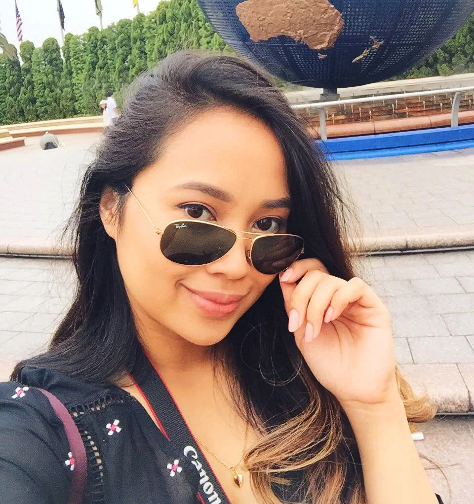 Vikki.jpg