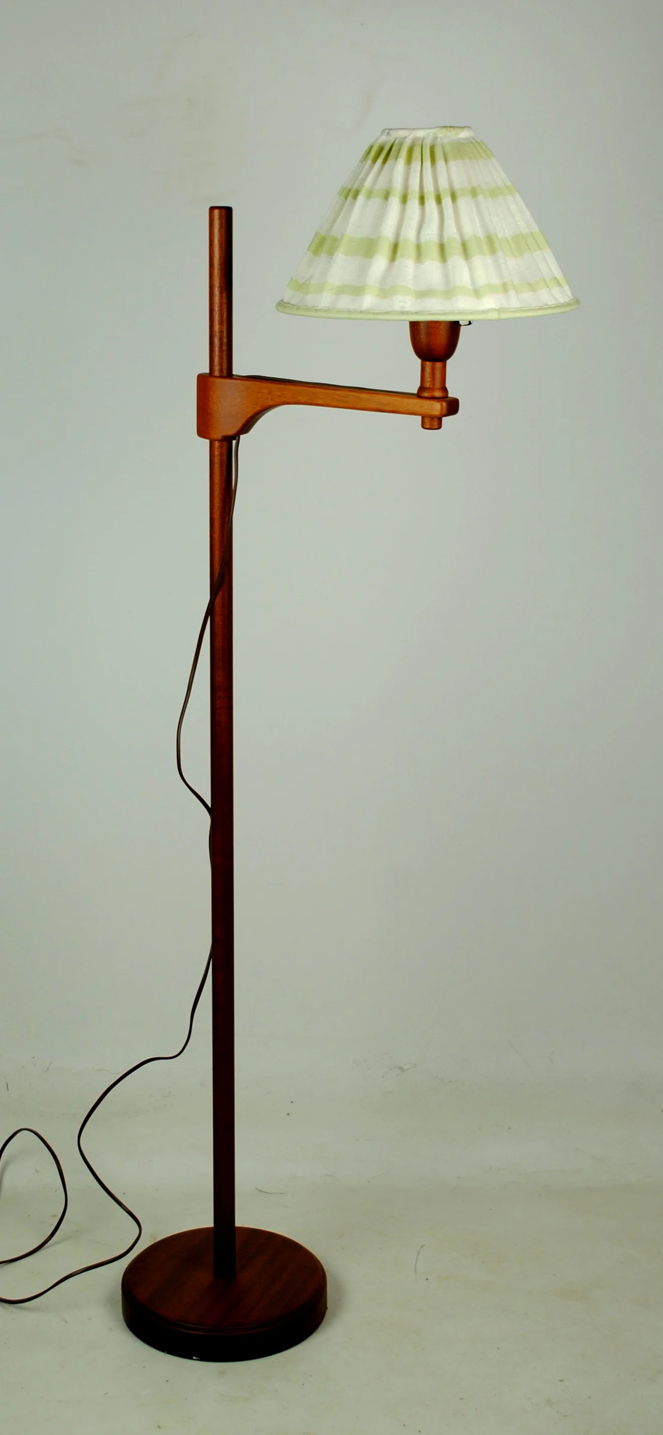 L723.JPG