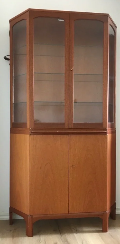 8C3F4AF4-1B12-4194-B8F8-61D581BECFCE