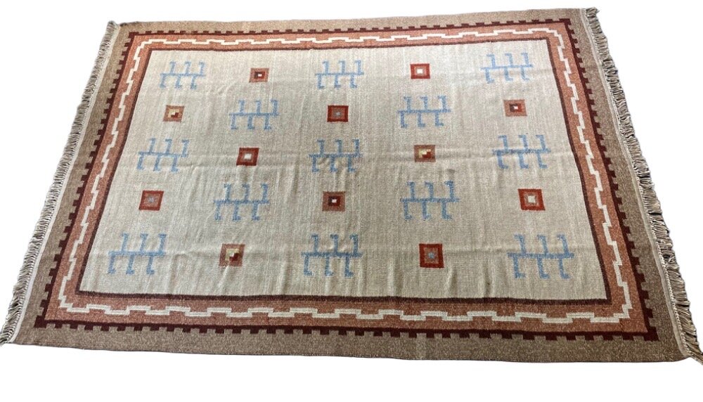 0F5F24E8-0CE4-420C-98FC-15AF7548A011