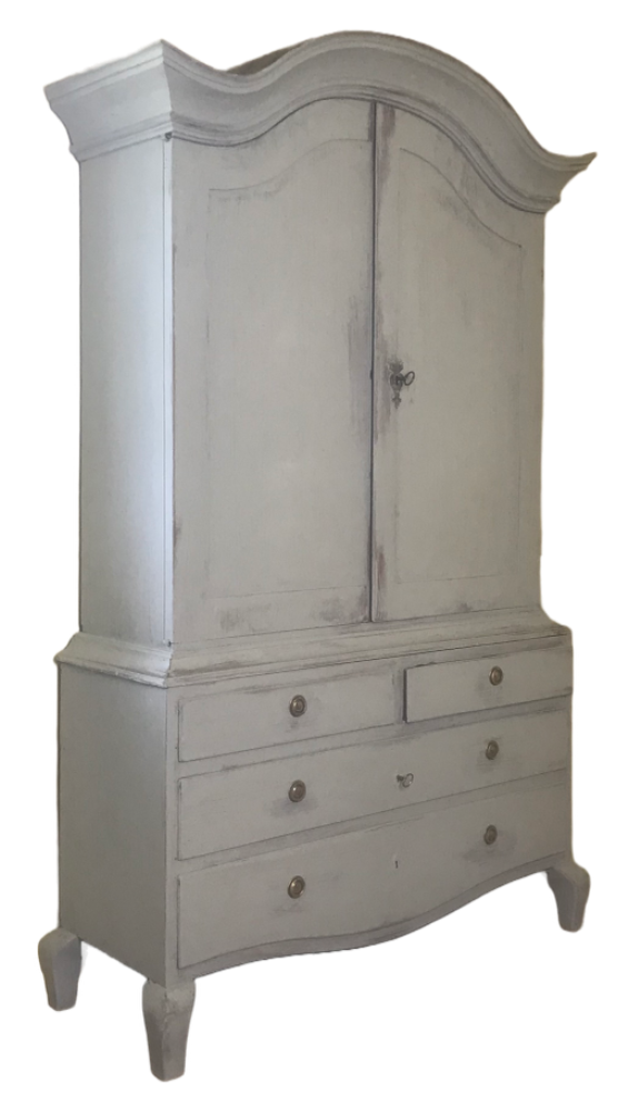 8F954ABC-1E02-4131-A450-2A7EB4A131E9