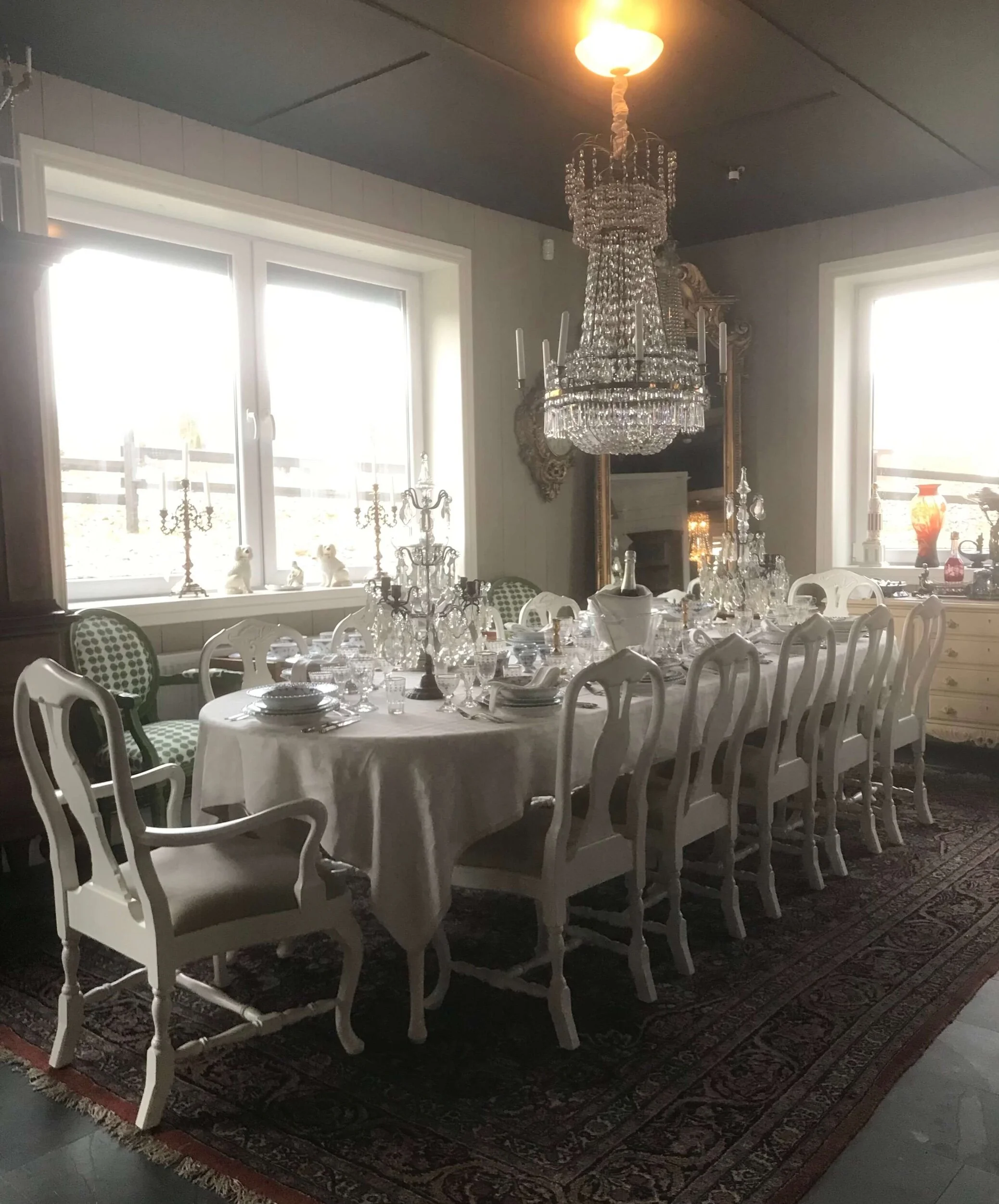 9822B546-5CFE-4799-957D-AEFC8EDED5ED