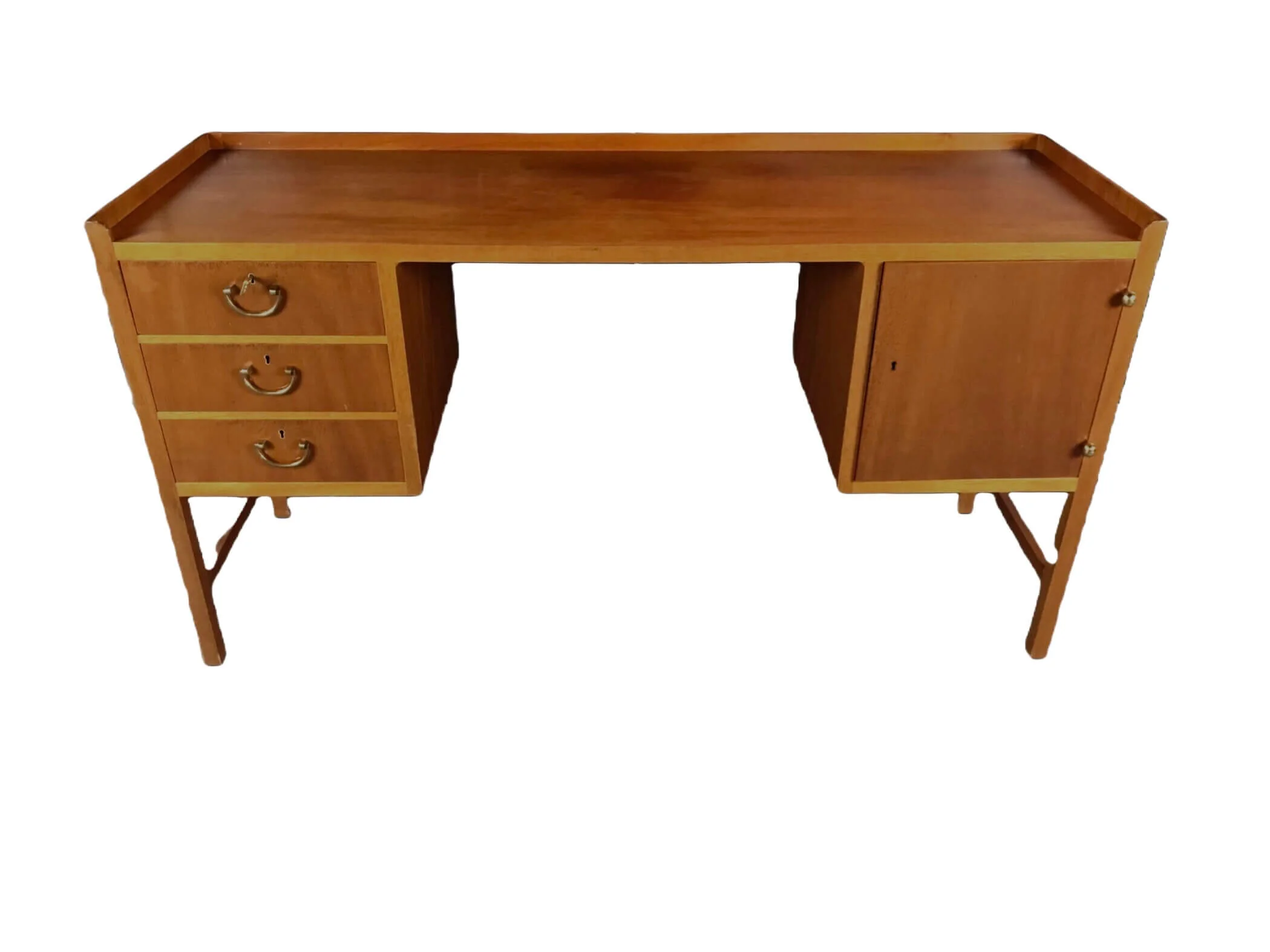 78FEF8D4-DB5B-450A-B3F4-40A4BB433A00