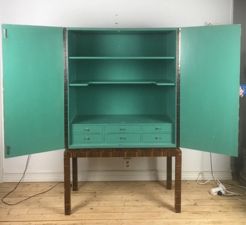 7EC002EF-3C55-4553-B3B6-D7E0CE8386C6