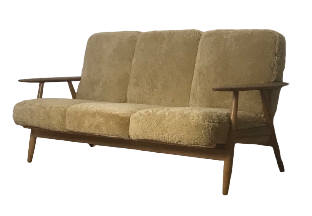 A74BC9AC-3A6C-4DBF-84A4-8A3E64520E53