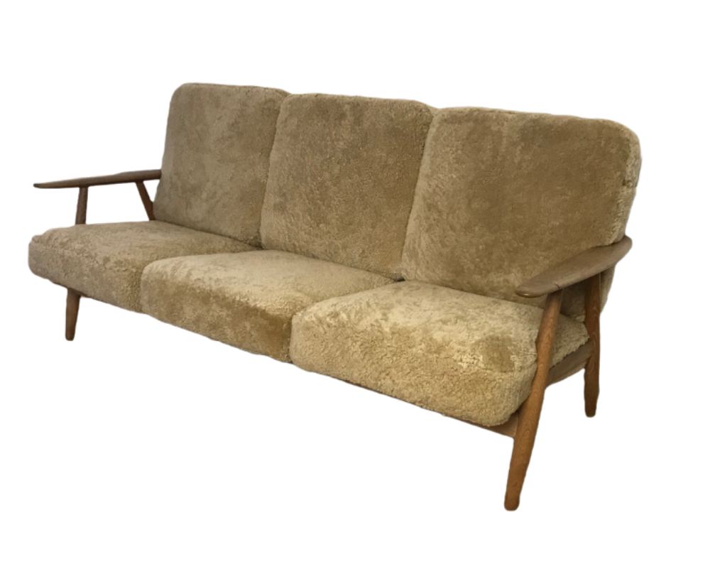 108EB4FA-11C9-407B-BC63-0BEADE279DC2