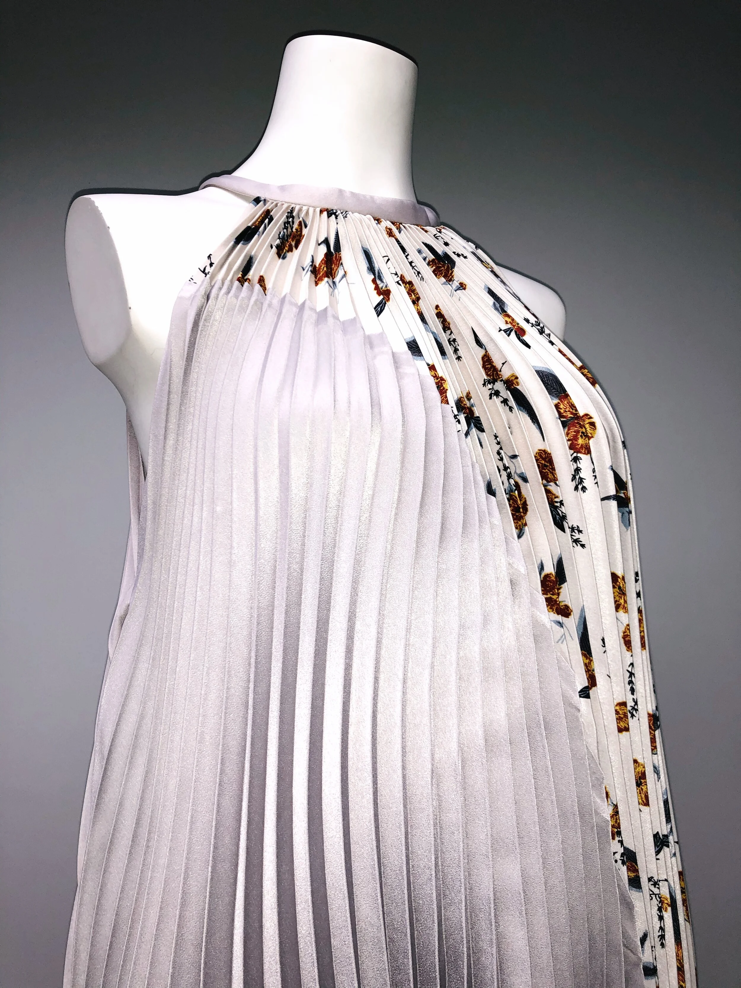 RNI-Films-IMG-4592AEF0-F203-4197-96AB-2AEC202C46E3 2.JPG