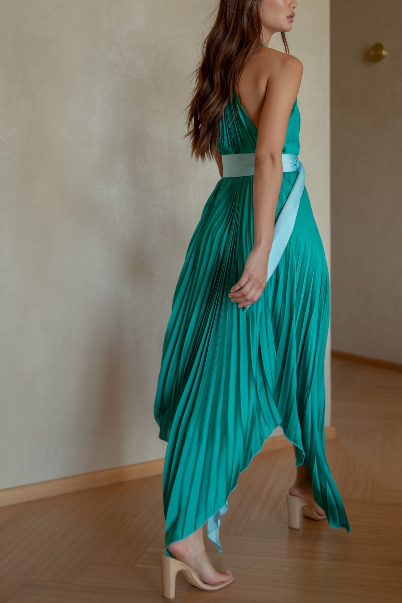 LINE_ALBUM_New collection_๒๓๐๑๒๕_2_0.jpg