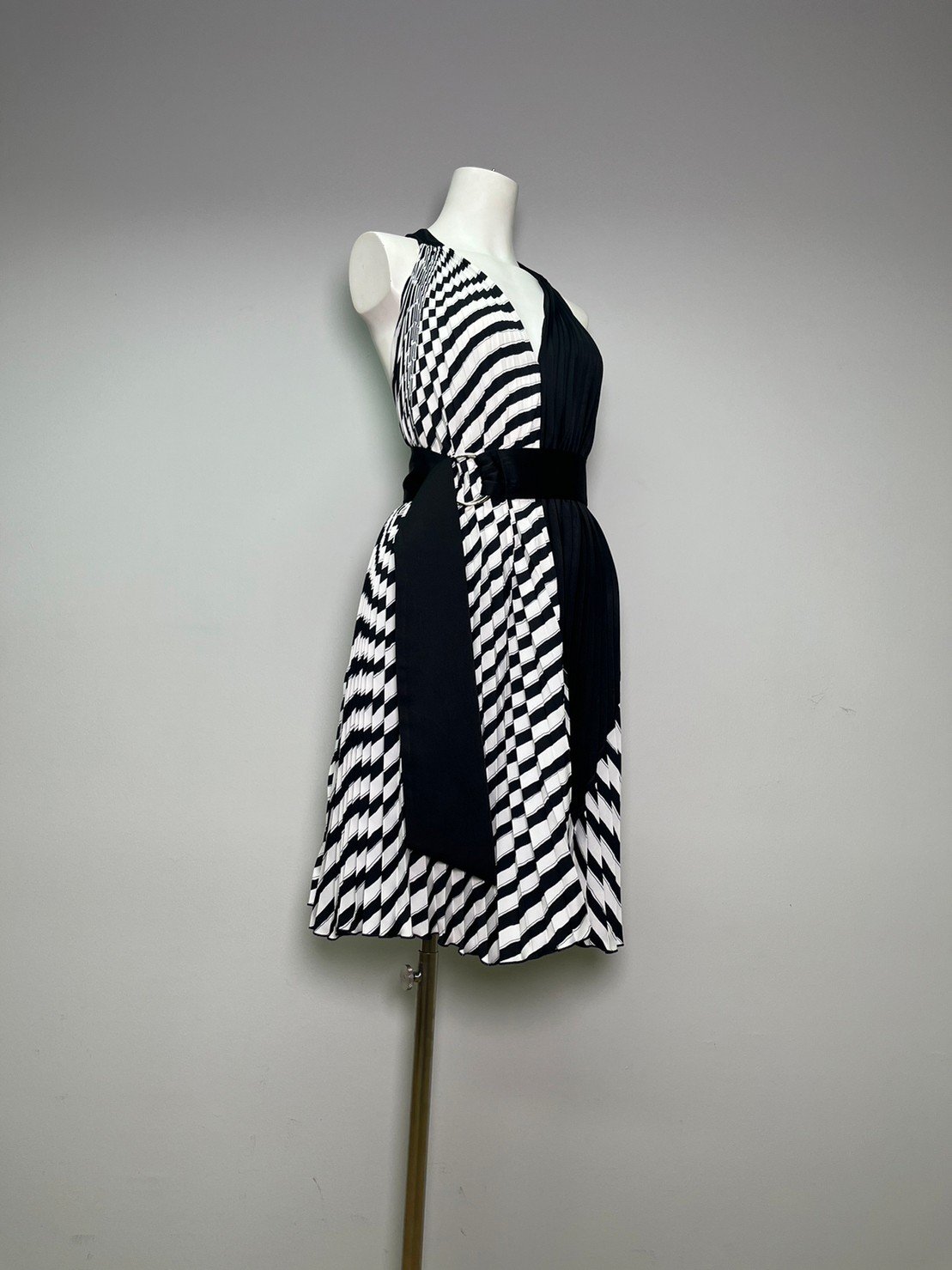 LINE_ALBUM_New collection 1_๒๓๐๕๐๓_22.jpg