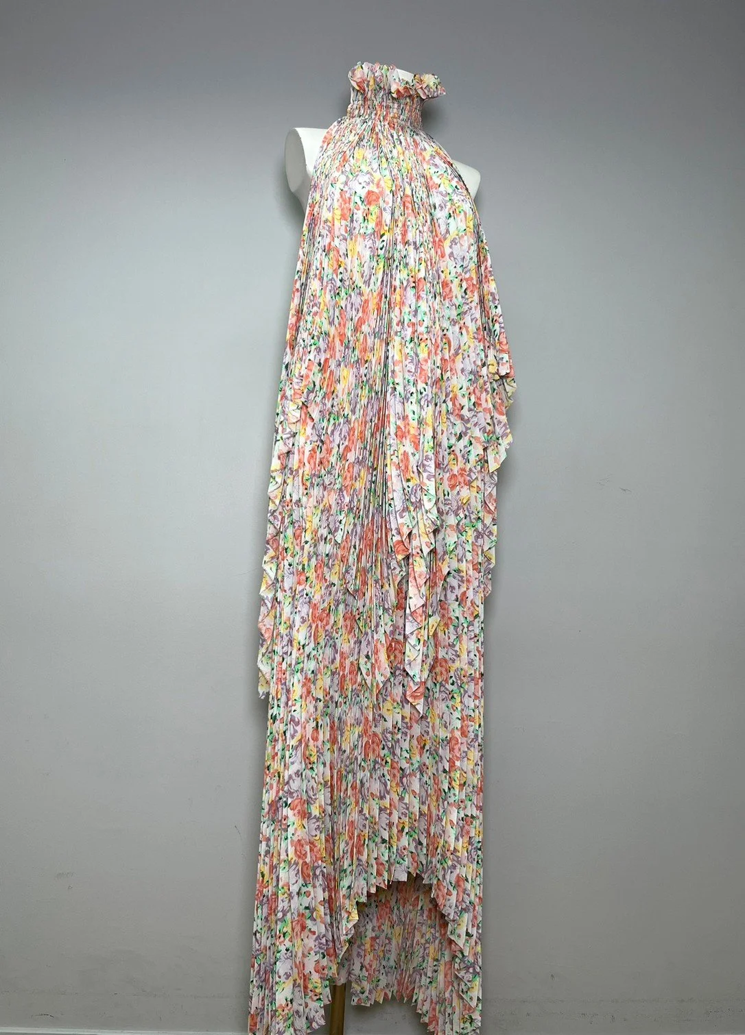LINE_ALBUM_New collection 1_๒๓๑๐๐๔_8.jpg