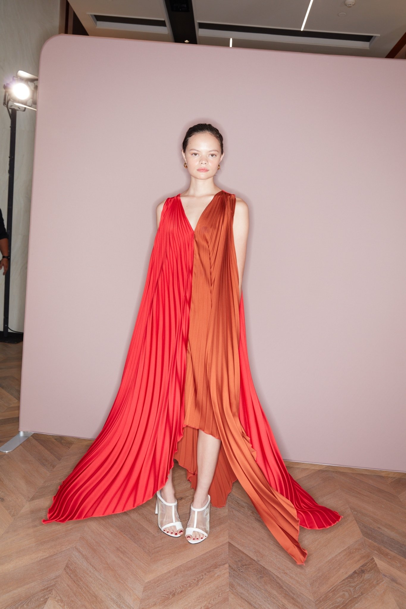 LINE_ALBUM_lookbook_231128_181.jpg