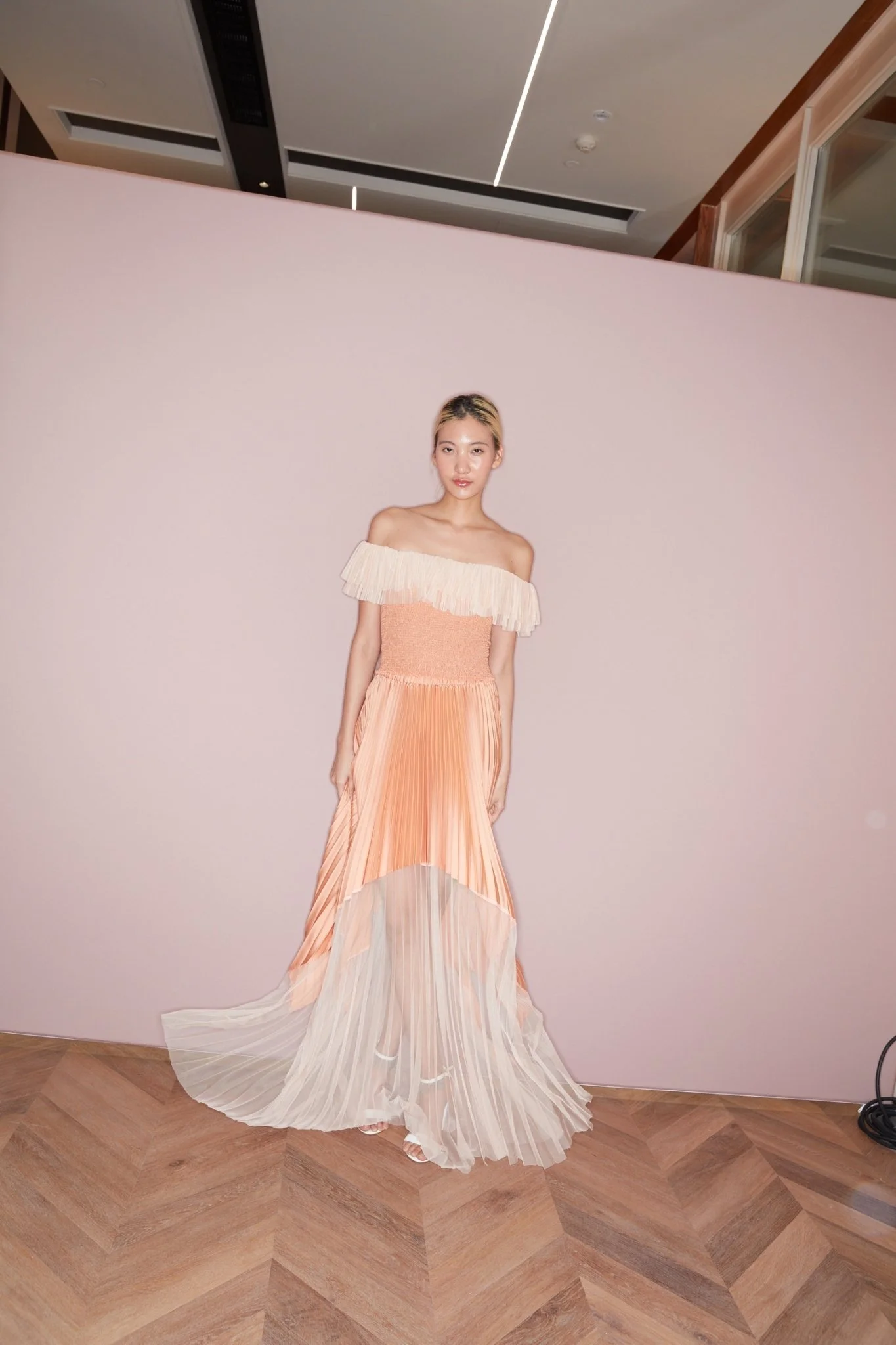 LINE_ALBUM_lookbook_231128_117.jpg