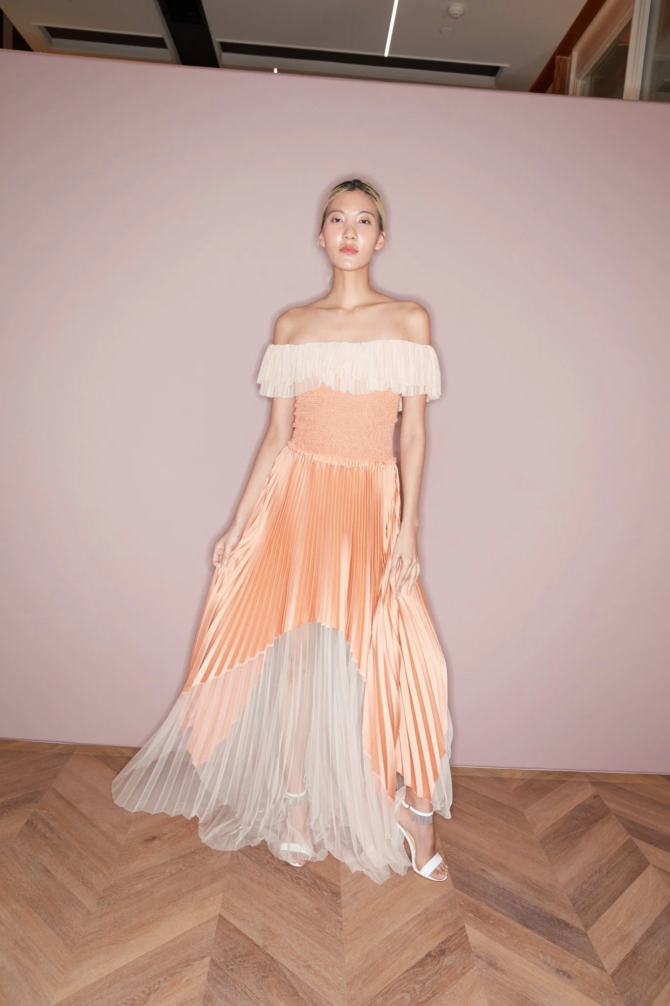 LINE_ALBUM_lookbook_231128_119.jpg