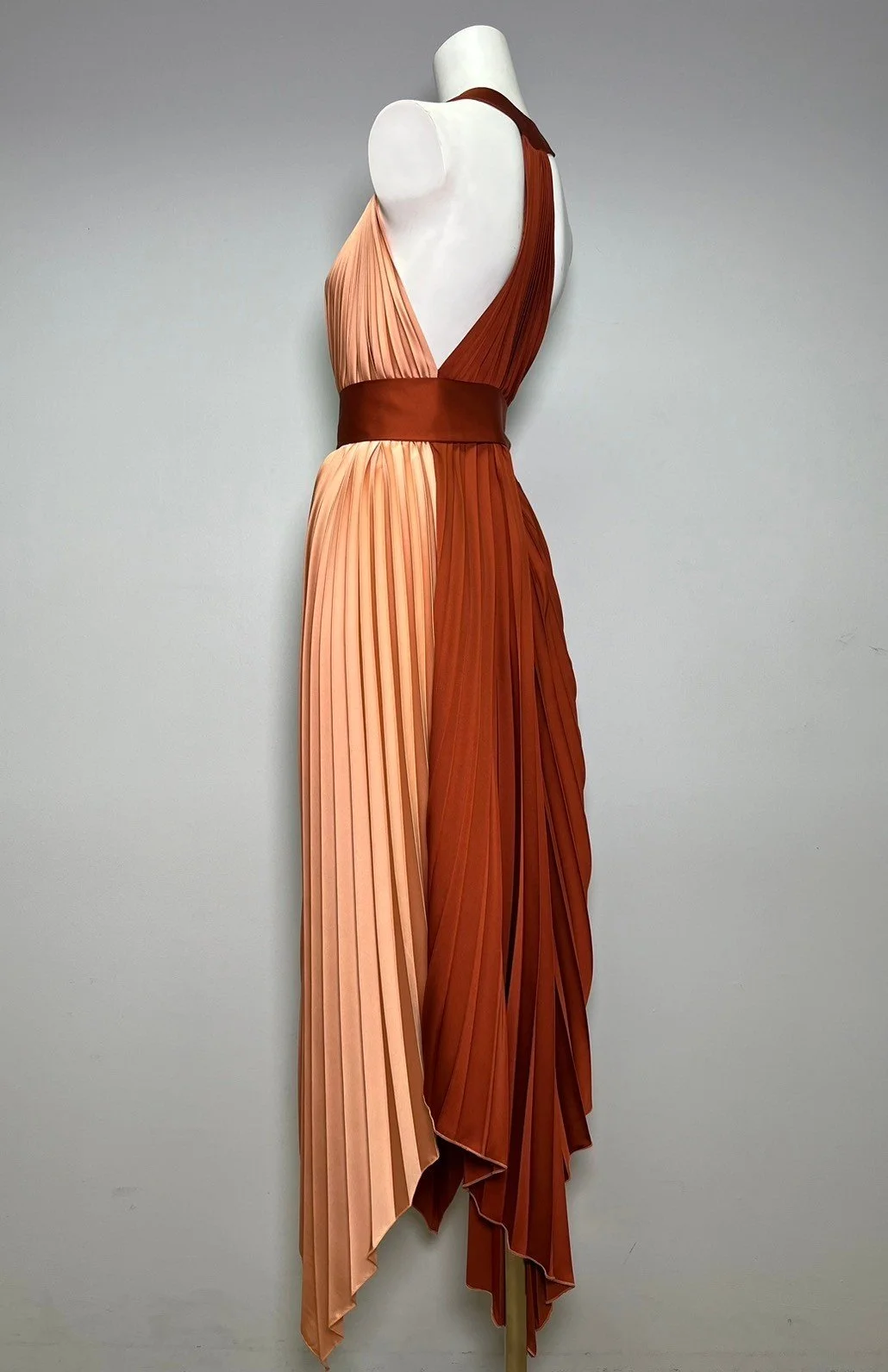 LINE_ALBUM_New collection 1_231204_1.jpg