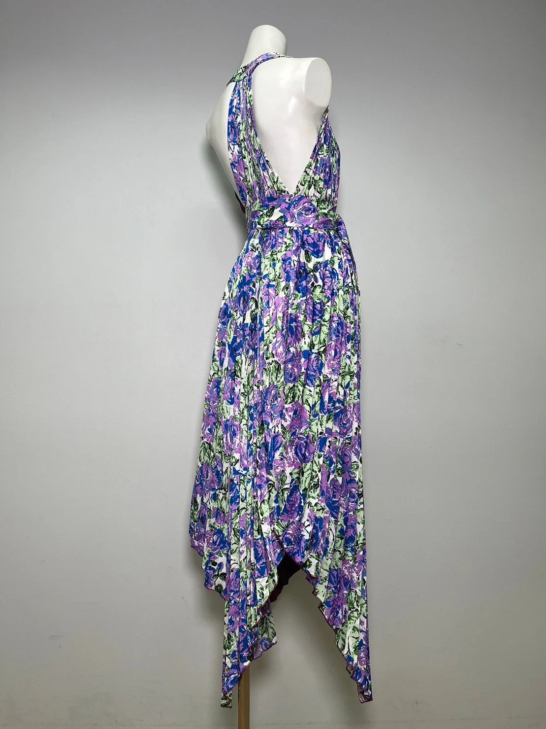 LINE_ALBUM_New collection 1_231204_11.jpg