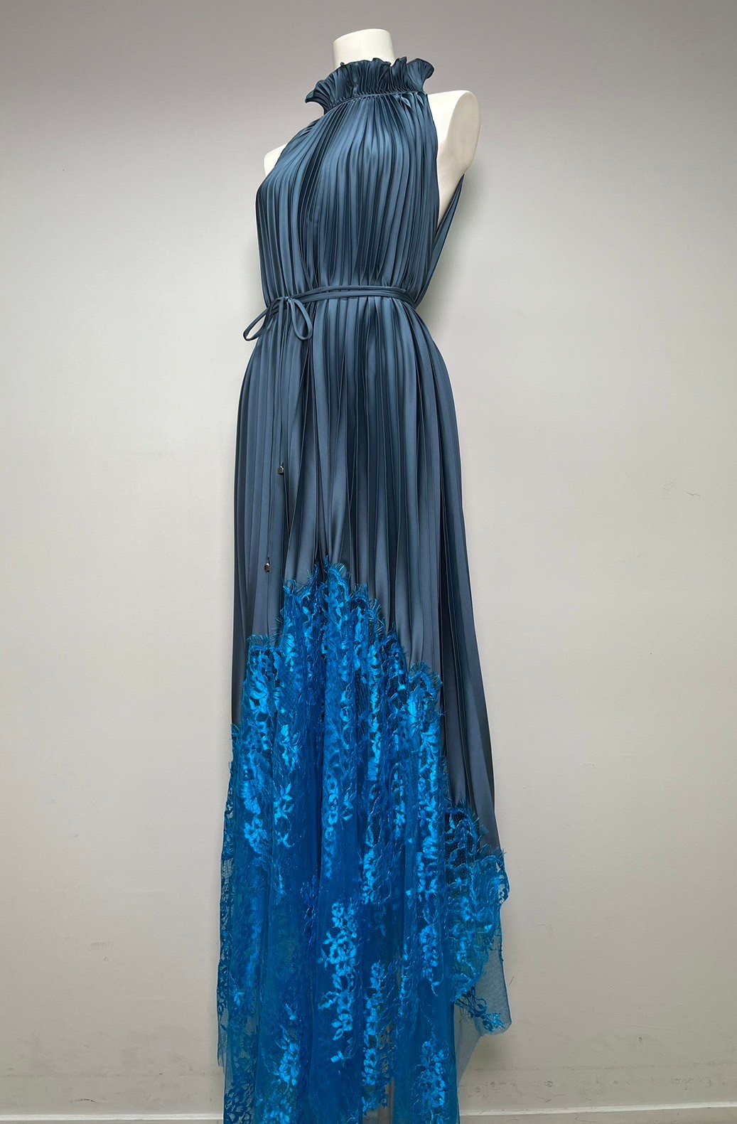 LINE_ALBUM_New collection 1_231228_19.jpg