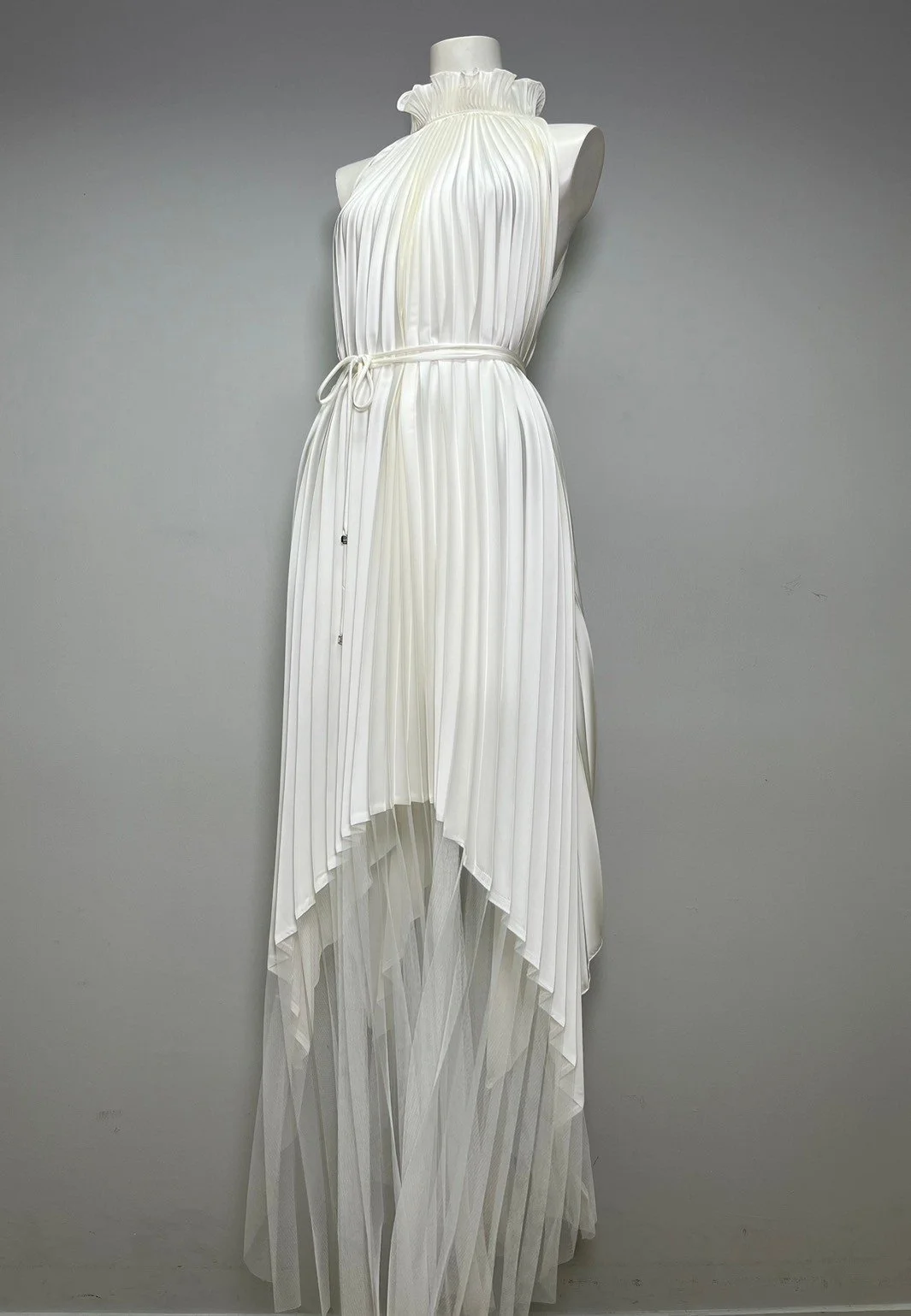 LINE_ALBUM_New collection 1_240104_4.jpg