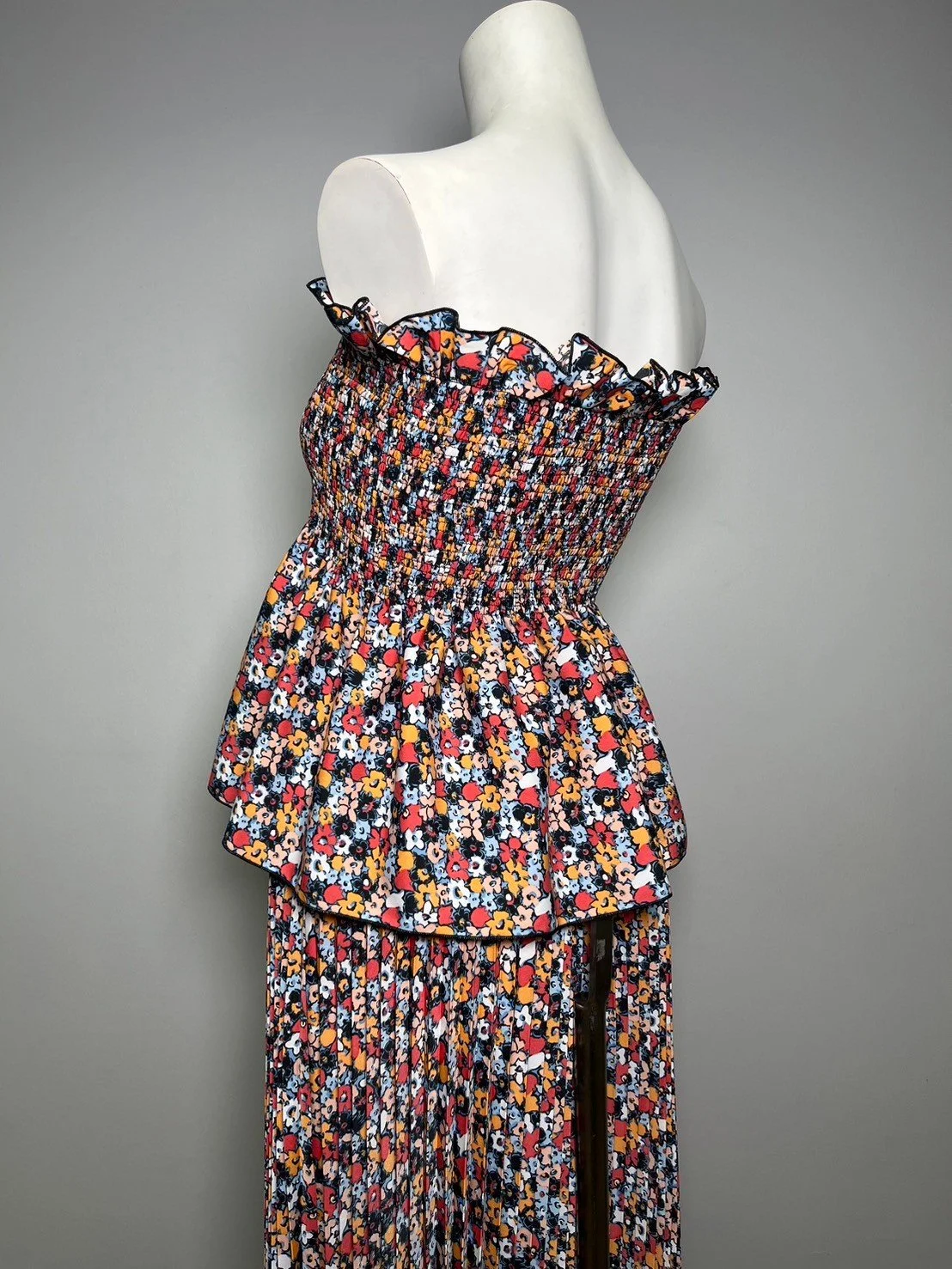 LINE_ALBUM_New collection2_240320_9.jpg