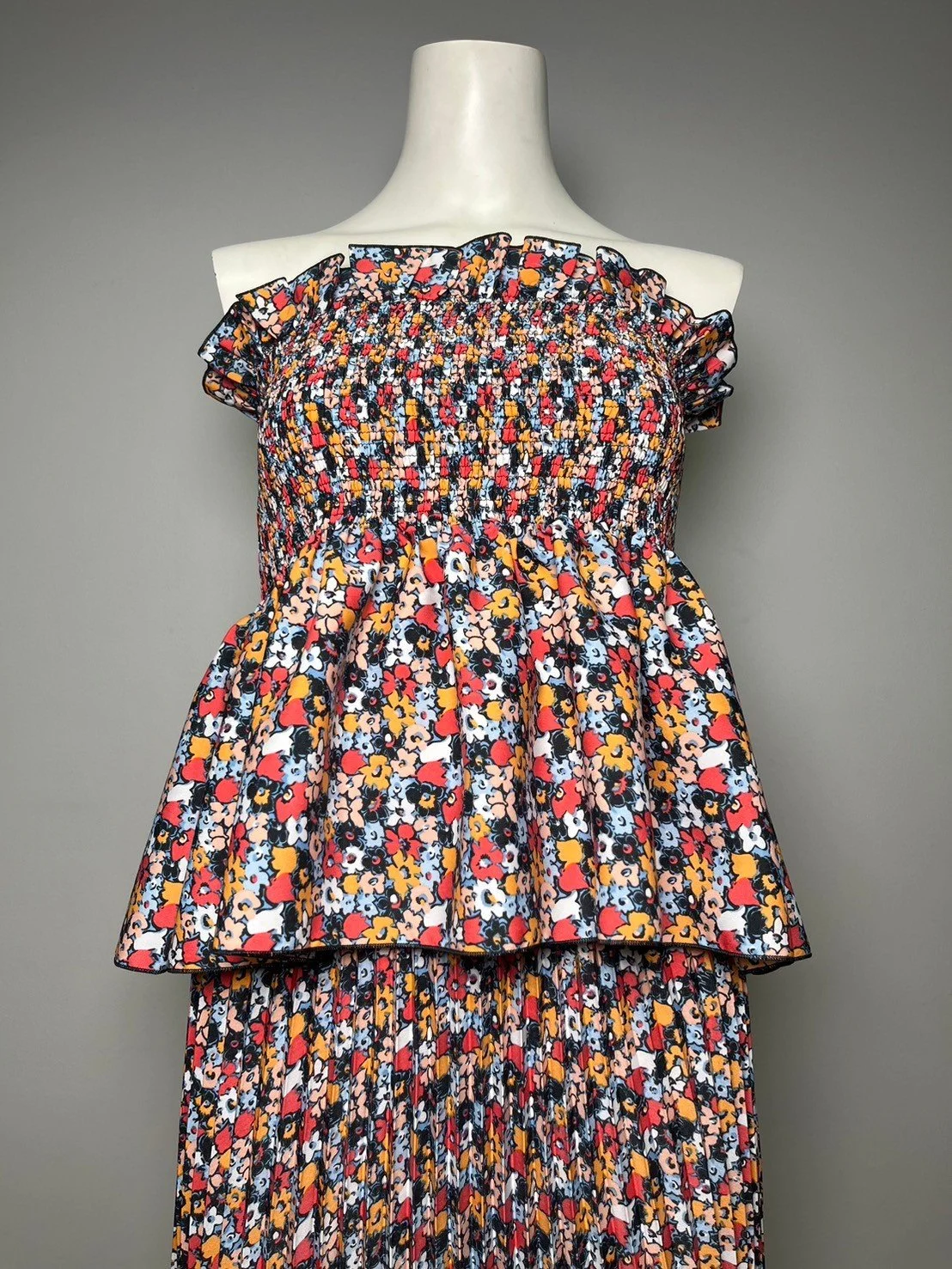 LINE_ALBUM_New collection2_240320_12.jpg