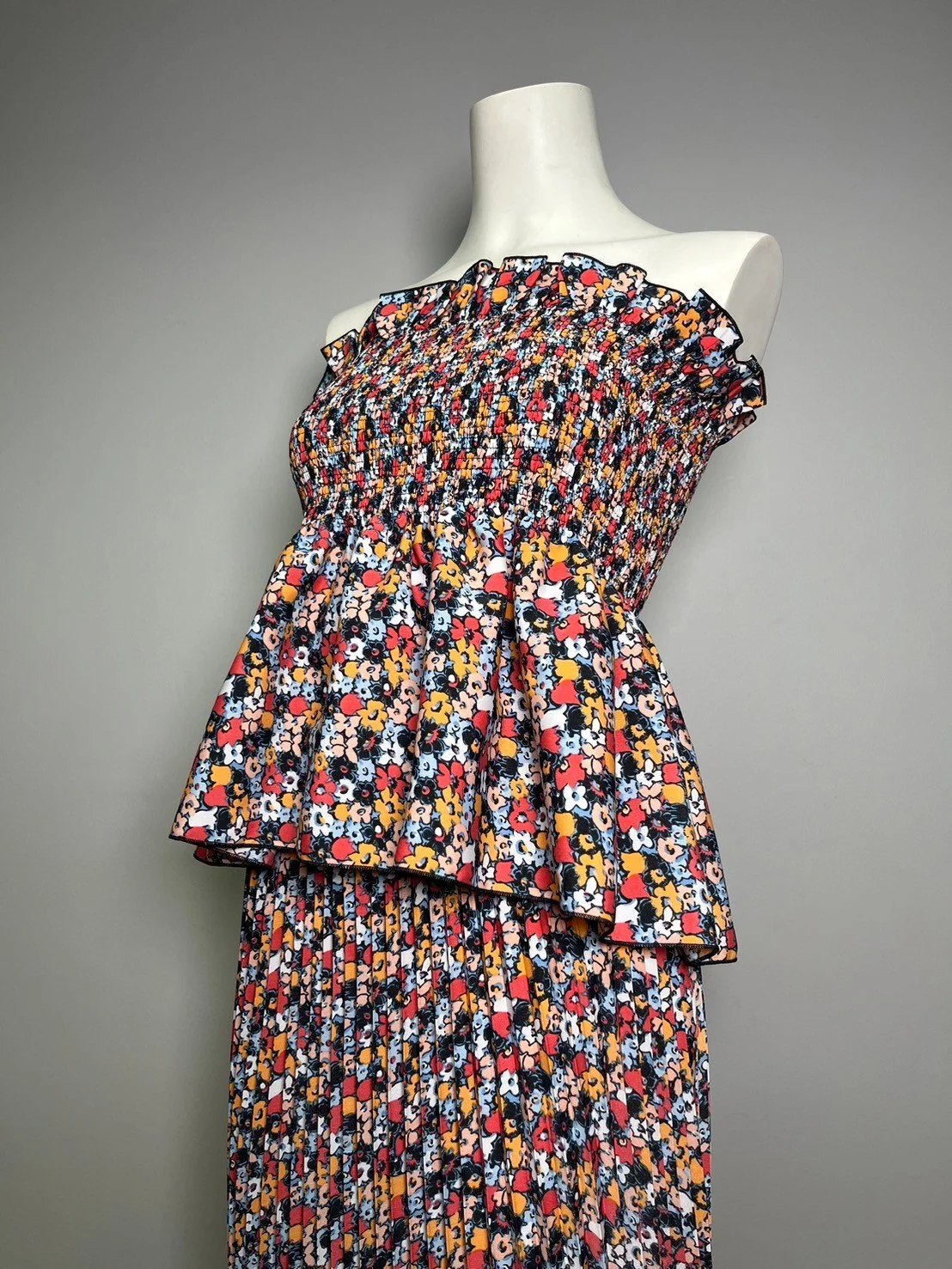 LINE_ALBUM_New collection2_240320_11.jpg