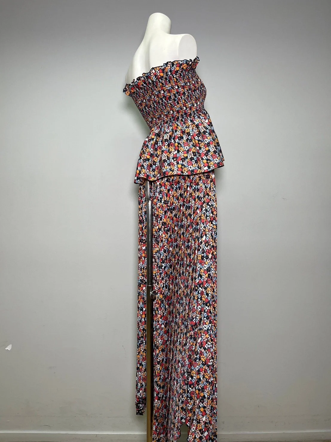 LINE_ALBUM_New collection2_240320_14.jpg